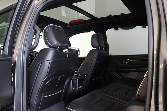 Dodge RAM 15 of 21