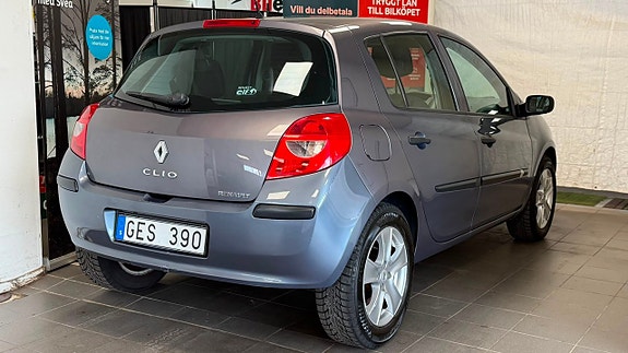 Renault Clio 4 of 12
