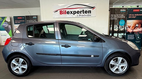 Renault Clio 3 of 12