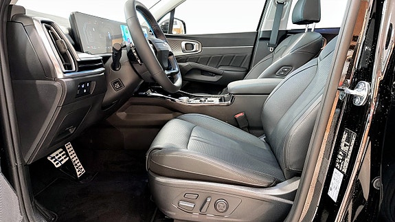 Kia Sorento 11 of 19