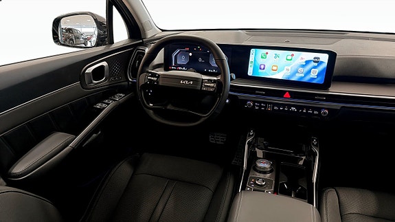 Kia Sorento 10 of 19