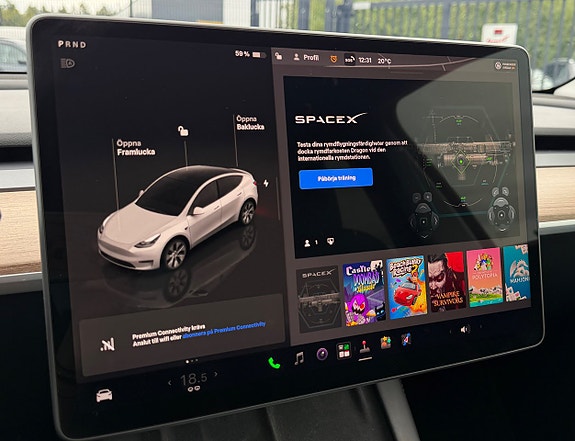 Tesla Model Y 17 of 30