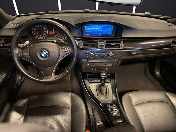 BMW 335i 9 of 15