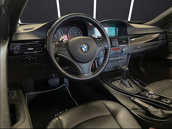 BMW 335i 10 of 15