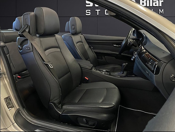 BMW 335i 12 of 15