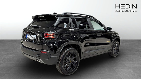 Jeep Avenger 2 of 12