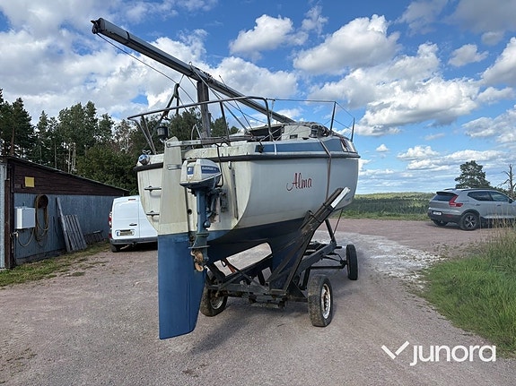 Segelbåt - Med trailer 5 of 30