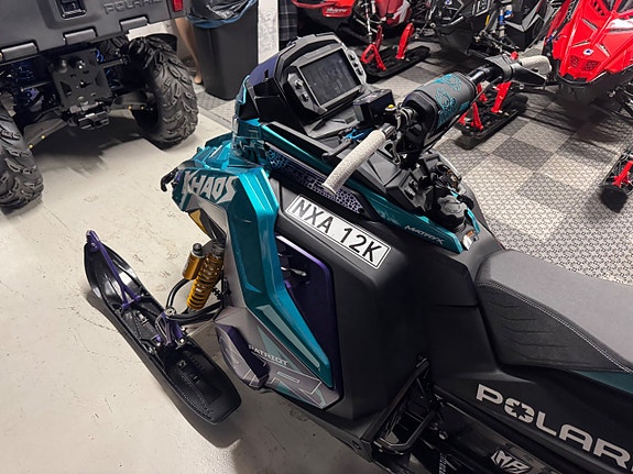 Polaris 9R RMK KHAOS 155 7S *ÖHLINS* 9 of 12