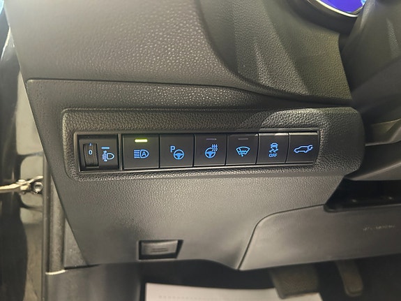 Toyota Corolla 11 of 14