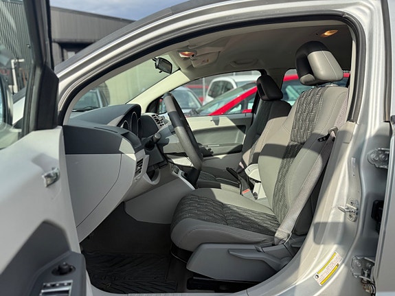 Dodge Caliber 3 of 16
