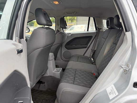 Dodge Caliber 5 of 16