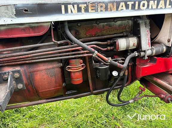 Traktor Case IH 844 25 of 30