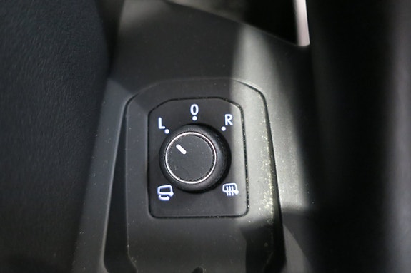 Volkswagen Passat Alltrack 14 of 14