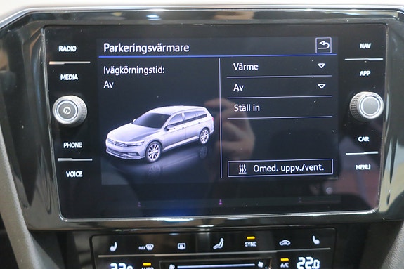 Volkswagen Passat Alltrack 9 of 14