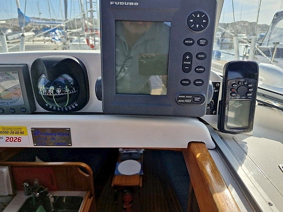 Hallberg-Rassy 31 Mk I 13 of 30