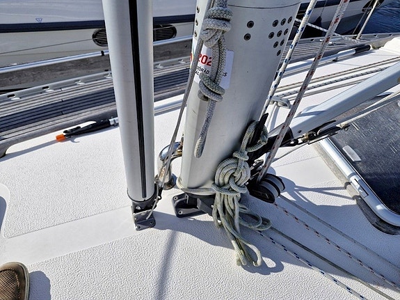 Hallberg-Rassy 31 Mk I 5 of 30