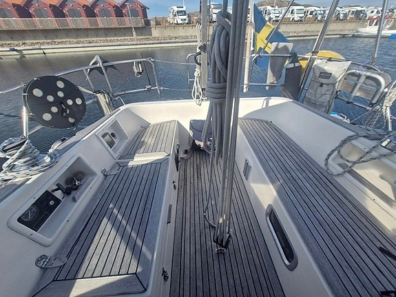 Hallberg-Rassy 31 Mk I 11 of 30