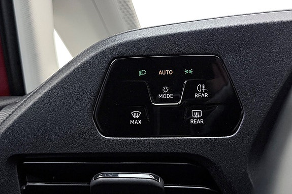 Volkswagen Caddy Maxi 21 of 30