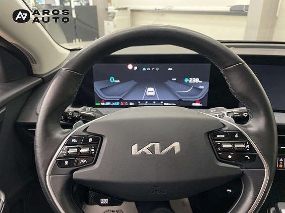 Kia EV6 10 of 14