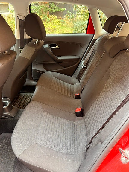 Volkswagen Polo 7 of 8