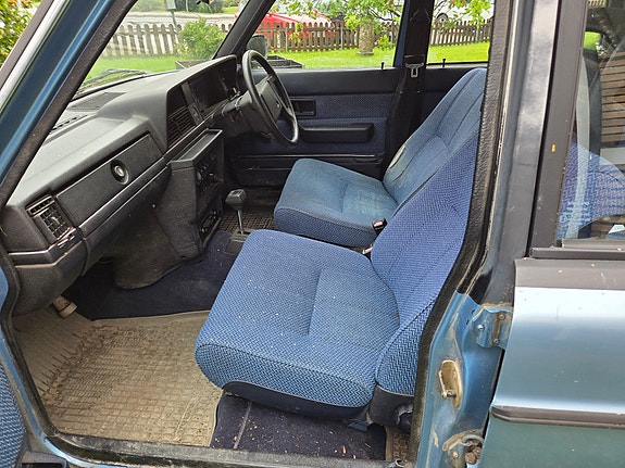 Volvo 244 7 of 14