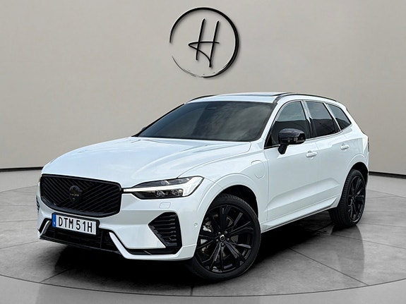 Volvo XC60 2 of 30