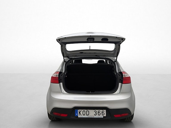 Kia Rio 21 of 25