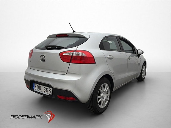 Kia Rio 8 of 25
