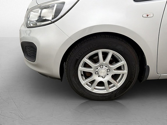 Kia Rio 22 of 25