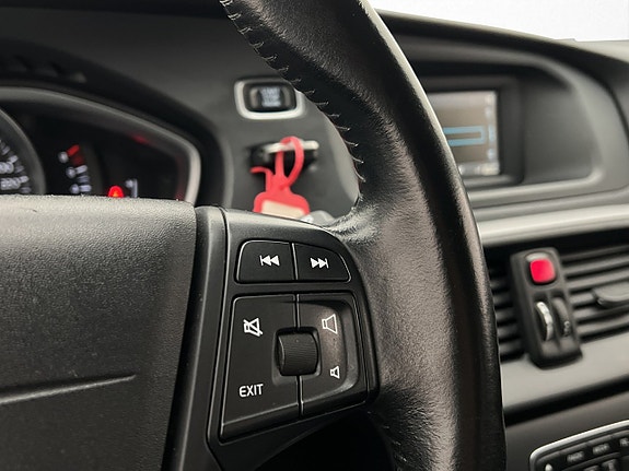 Volvo V40 20 of 27
