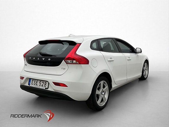 Volvo V40 8 of 27