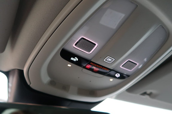Volvo V60 19 of 22