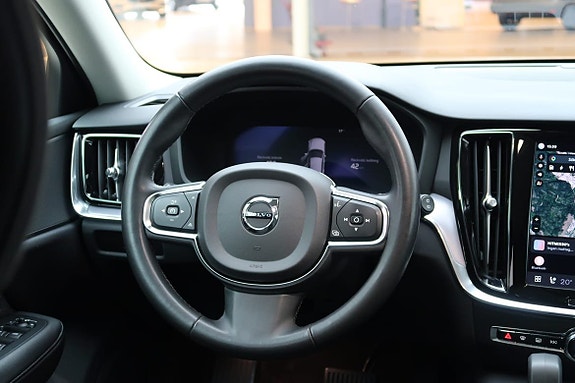Volvo V60 7 of 22