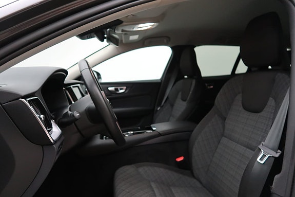 Volvo V60 4 of 22