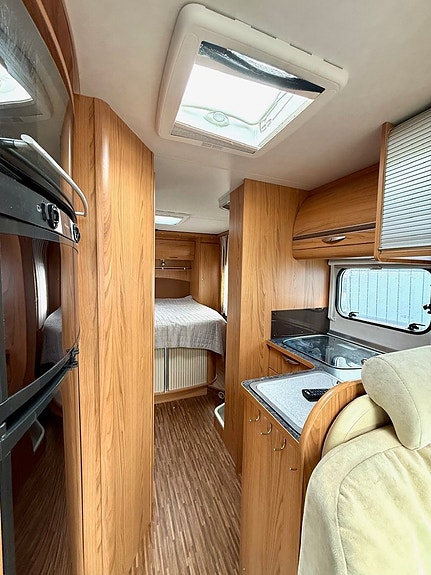 Bürstner Solano 727 10 of 20