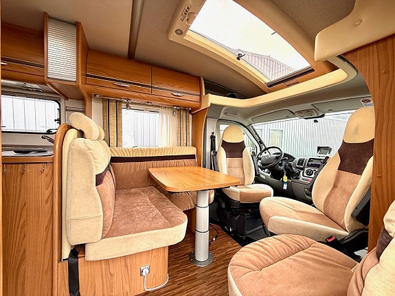 Bürstner Solano 727 8 of 20