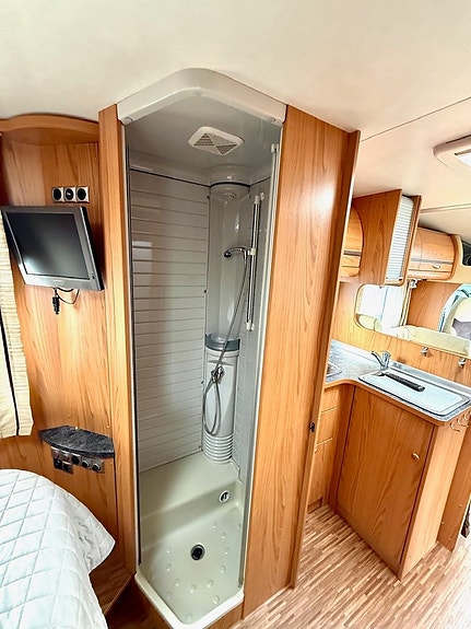 Bürstner Solano 727 14 of 20