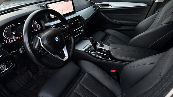 BMW 530e 9 of 28