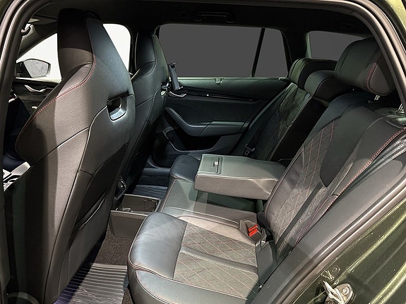 Skoda Octavia 11 of 15