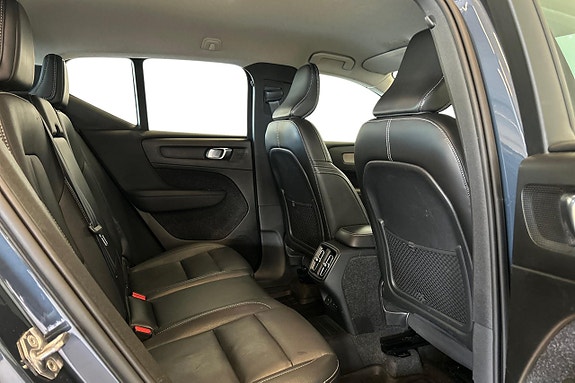 Volvo XC40 19 of 22