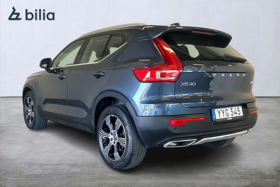 Volvo XC40 5 of 22