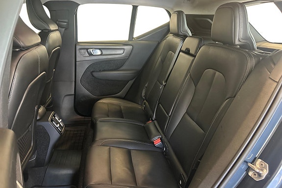Volvo XC40 20 of 22