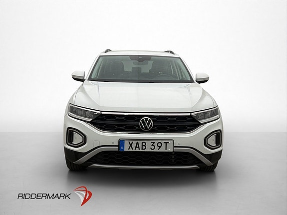 Volkswagen T-Roc 2 of 27