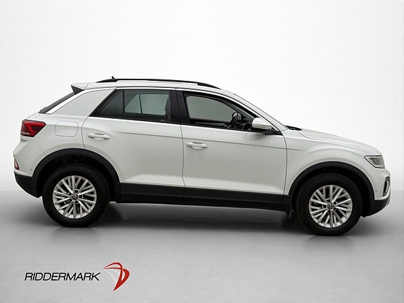 Volkswagen T-Roc 9 of 27