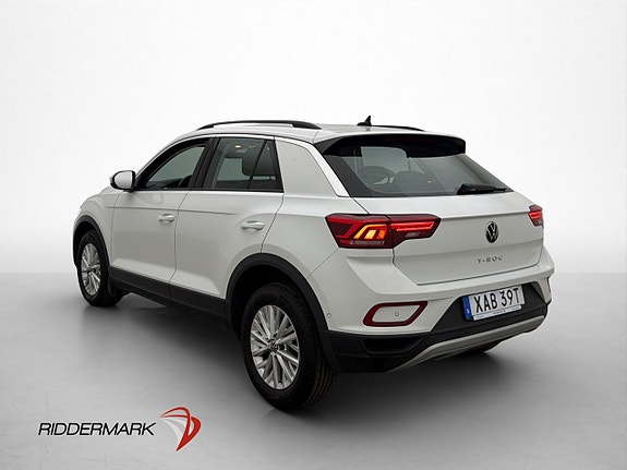 Volkswagen T-Roc 6 of 27