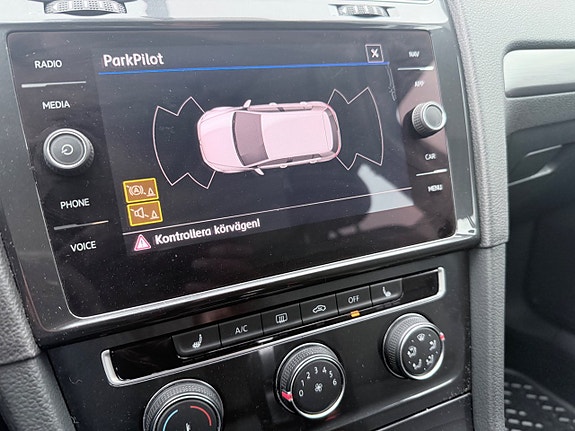 Volkswagen Golf I 7 of 11