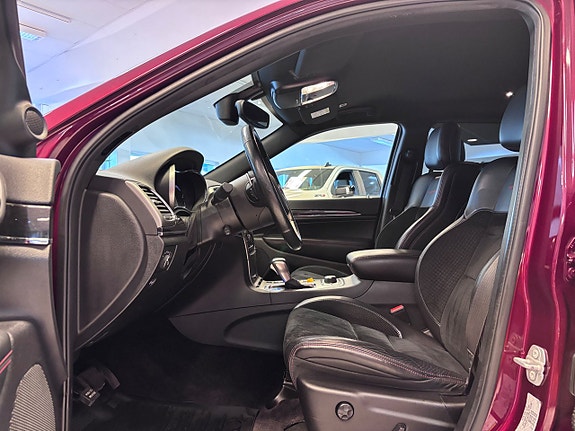 Jeep Grand Cherokee 7 of 22