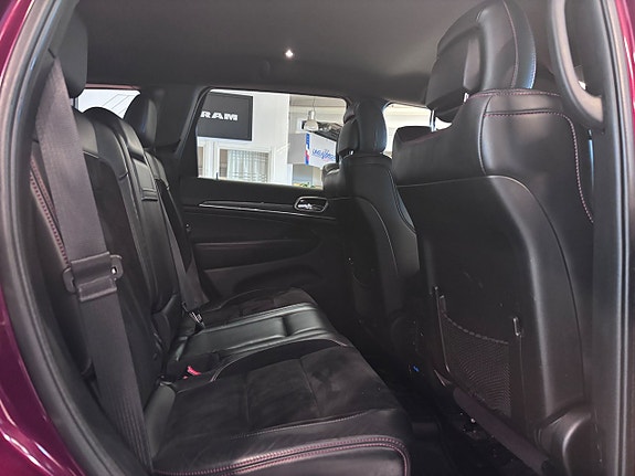 Jeep Grand Cherokee 9 of 22
