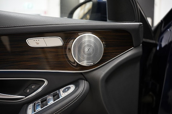 Mercedes-Benz GLC220 d 8 of 23
