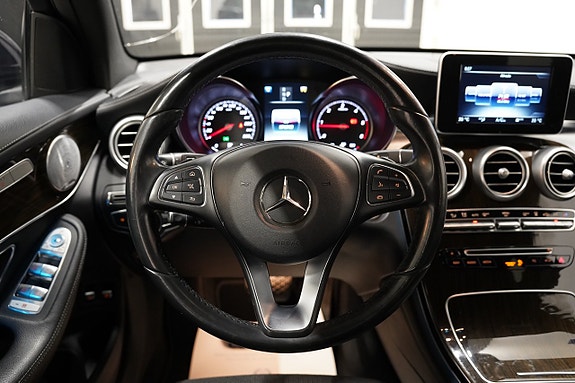 Mercedes-Benz GLC220 d 12 of 23